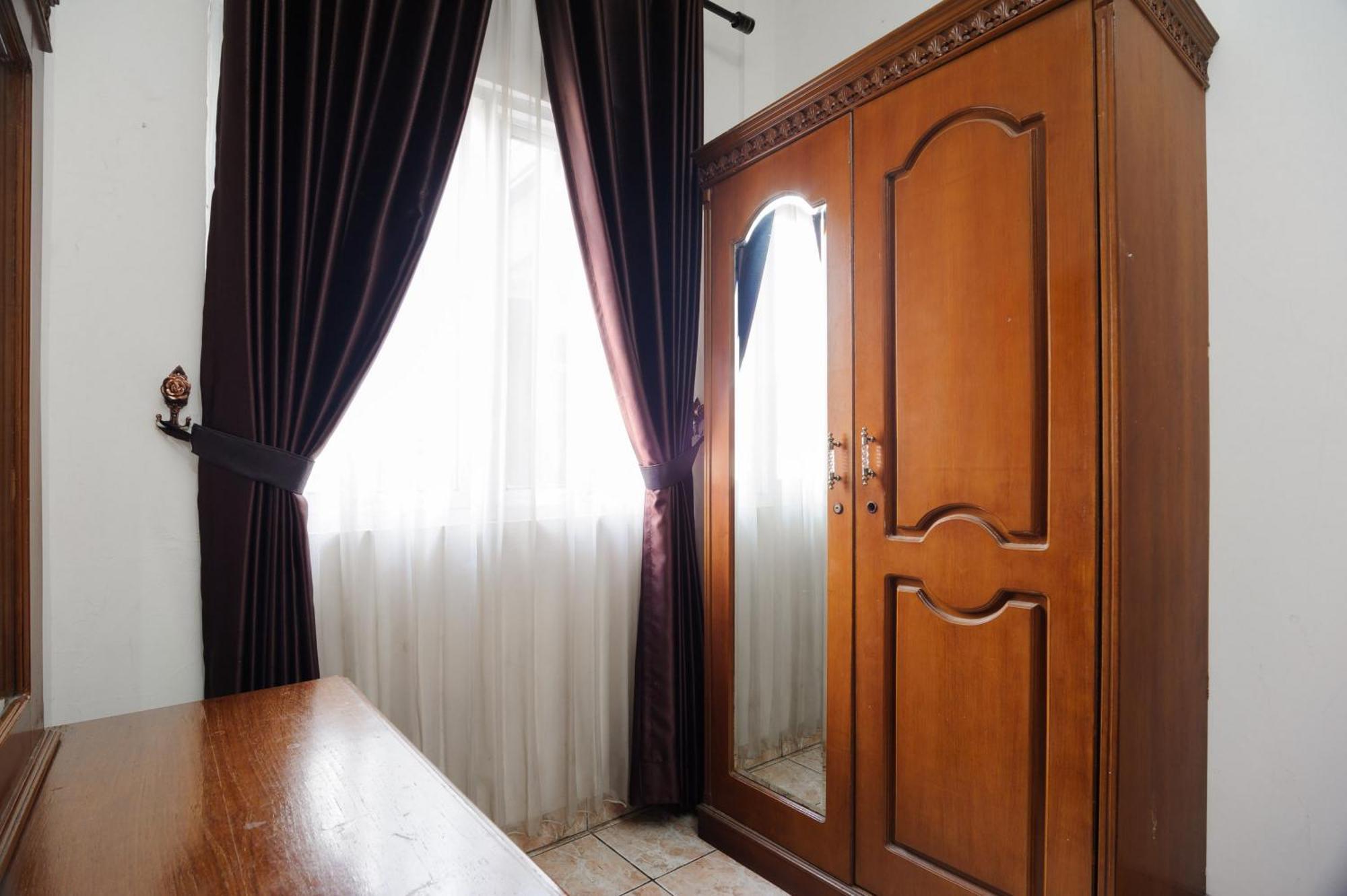 Reddoorz Syariah Near Aeon Mall Tanjung Barat Jakarta Luaran gambar