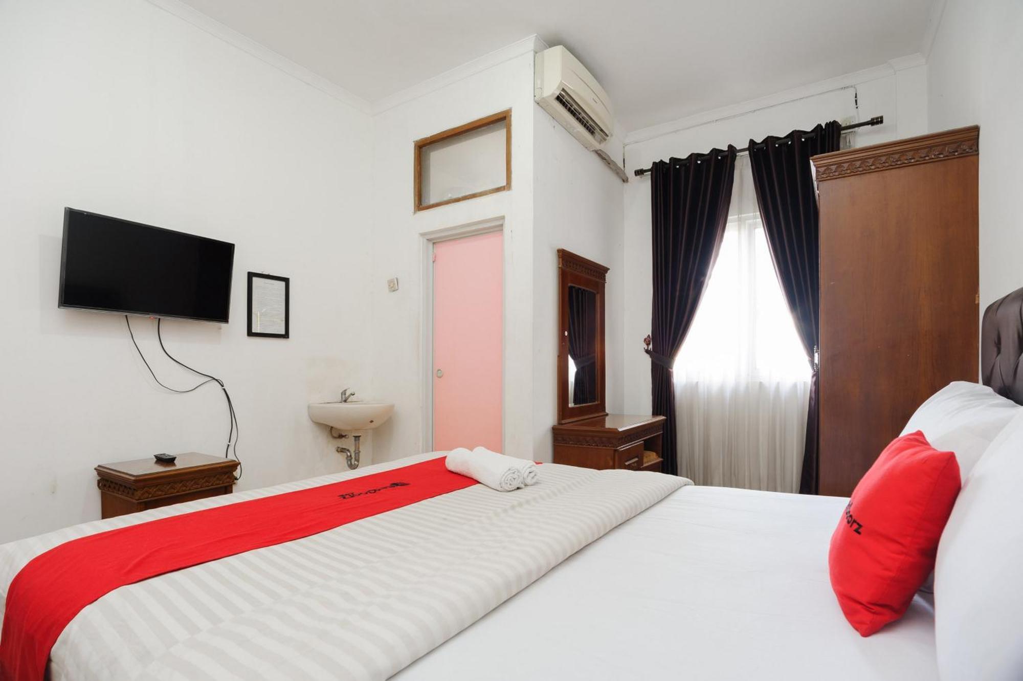 Reddoorz Syariah Near Aeon Mall Tanjung Barat Jakarta Luaran gambar
